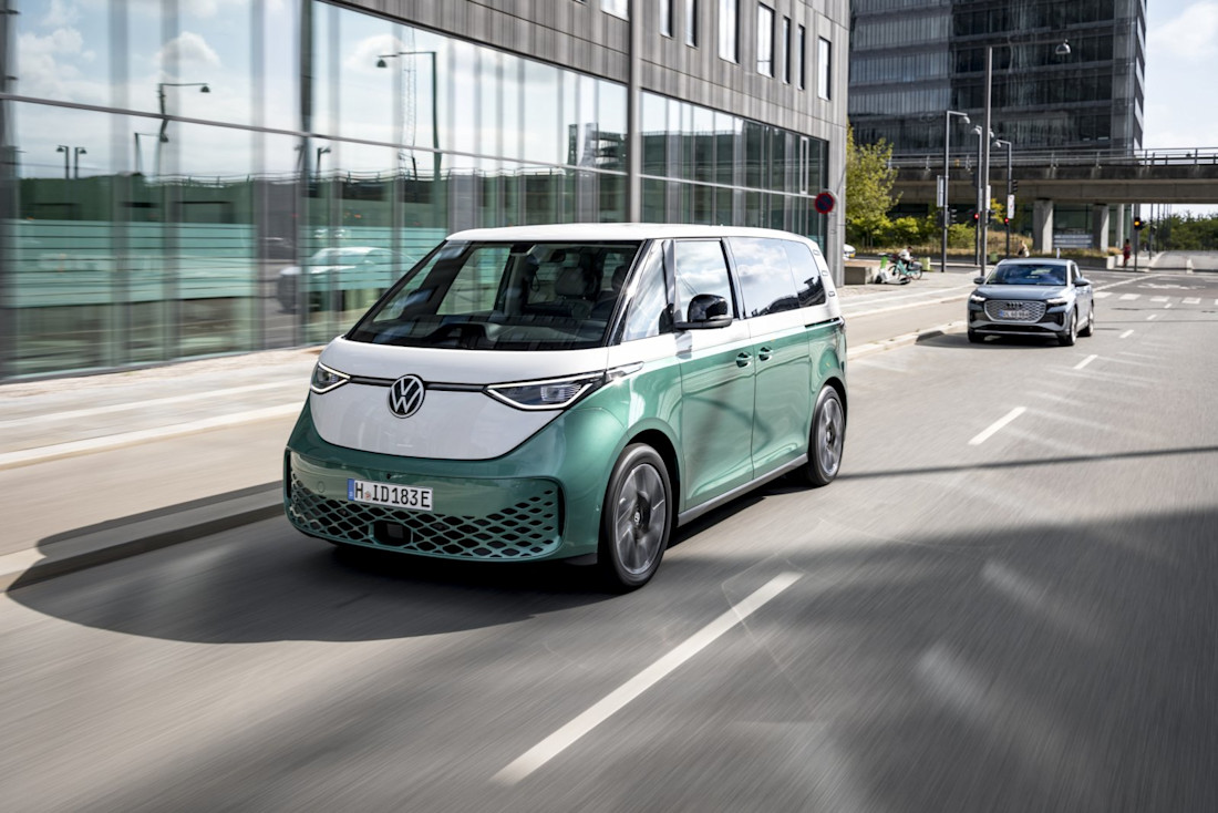 volkswagen-id-buzz-2022-1.jpg