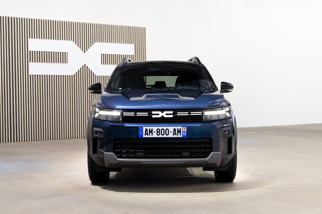 dacia-bigster-2025-grootste-dacia-ooit-20-procent-goedkoper-dan-concurrentie-2024-02.jpg