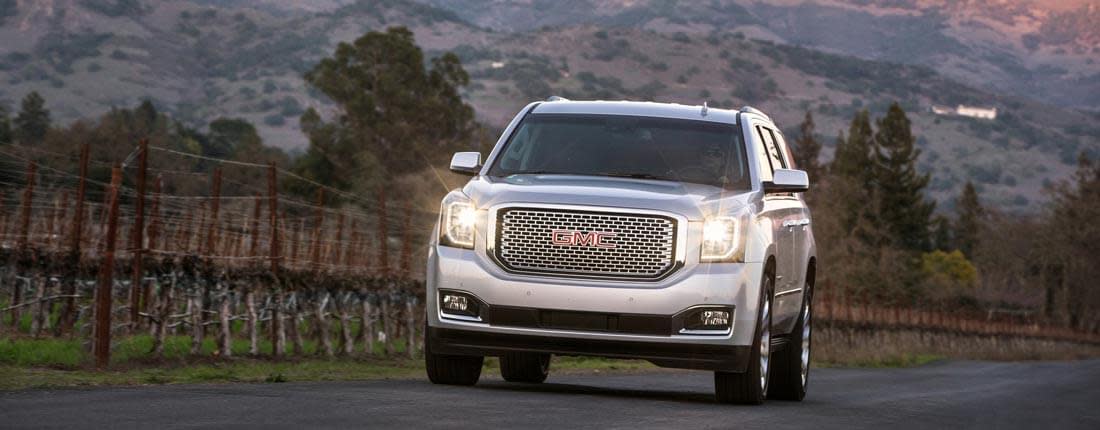 gmc-yukon-l-03