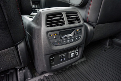 Editorial 2020 honda pilot black edition 26 di