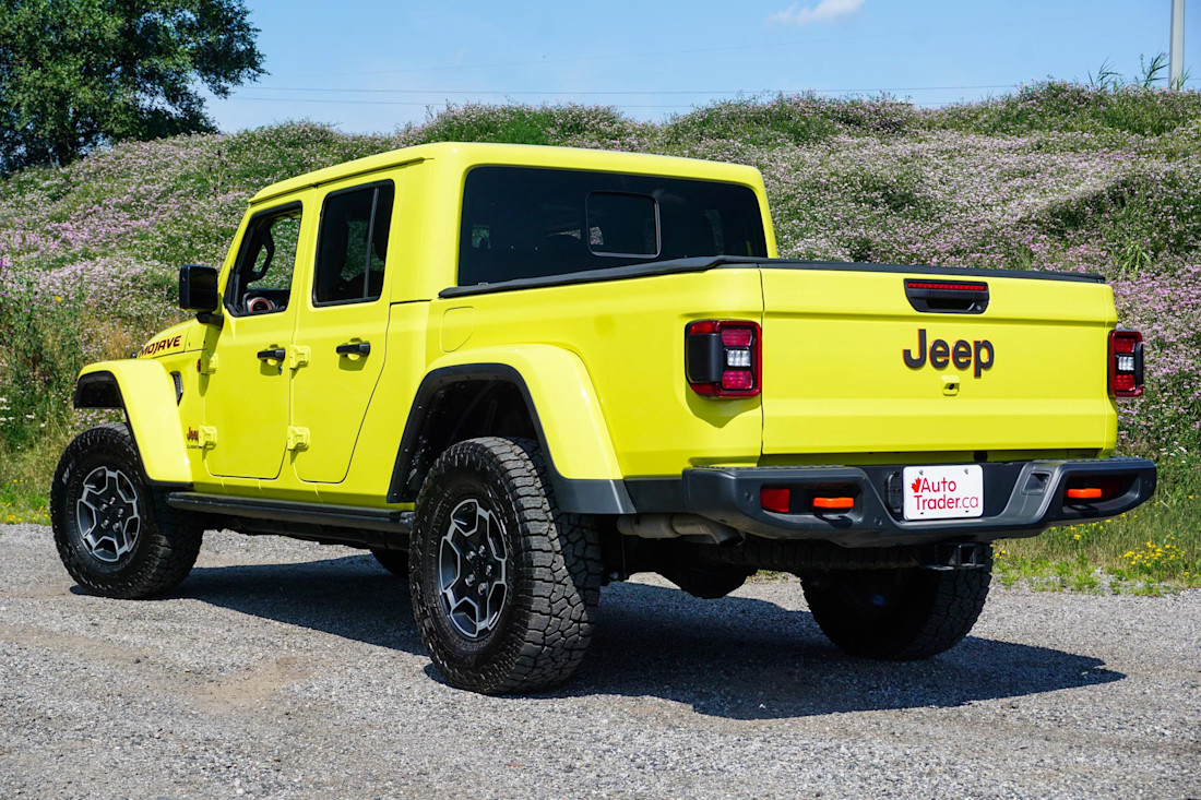 Editorial 2023 jeep gladiator mojave td 230816 07 di