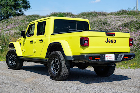 Editorial 2023 jeep gladiator mojave td 230816 07 di