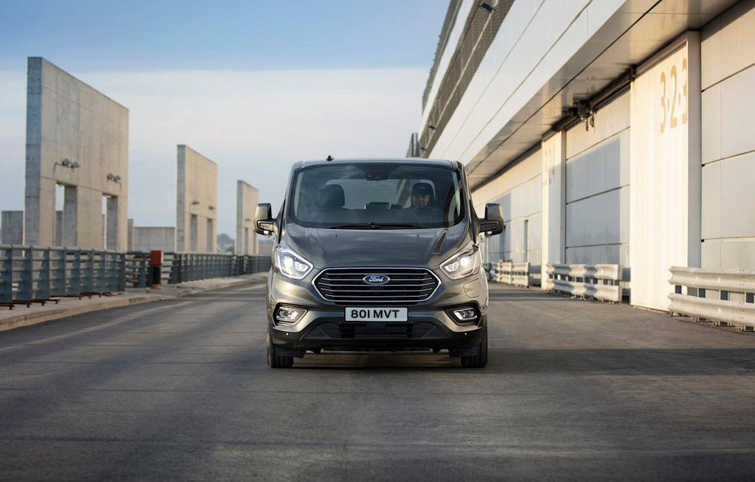 AS24 - Ford Tourneo PHEV (3).jpg