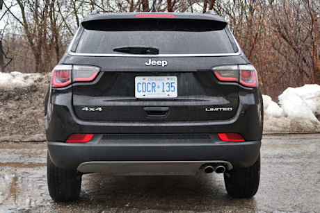 Editorial 2018 jeep compass limited 4x4 05 jm