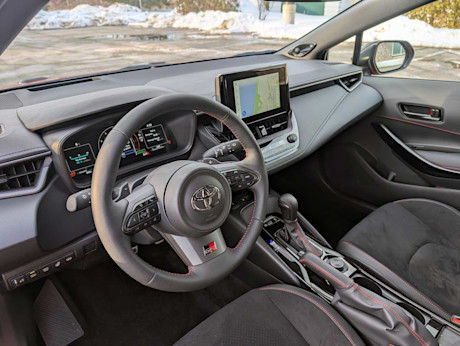 Editorial 2025 toyota gr corolla at td sbe 250303 38