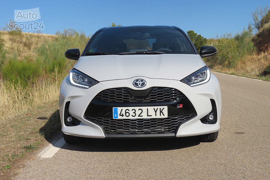 6_toyota_yaris_gr.JPG