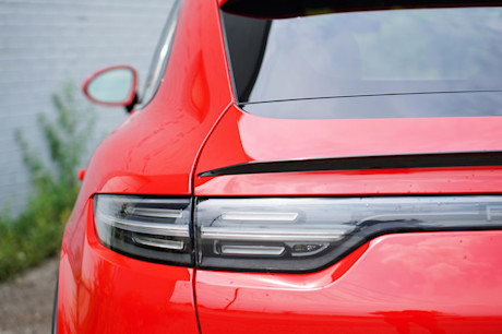 Editorial 2021 porsche cayenne gts coupe 15 jl