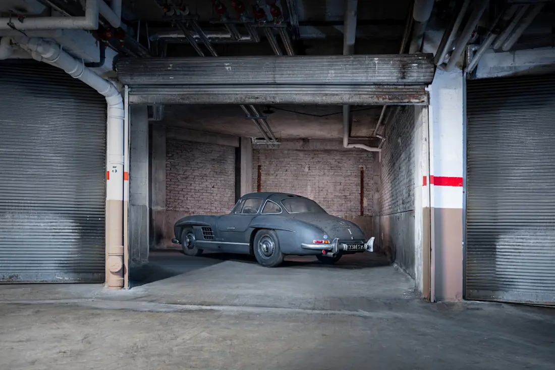 Mercedes-Benz 300SL Gullwing 9