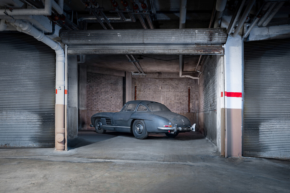 Mercedes-Benz 300SL Gullwing 9.jpg