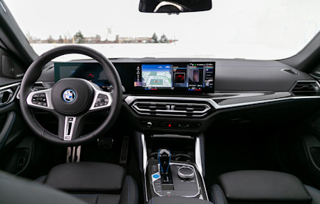 Editorial 2022 bmw i4 m50 xdrive 16 jw