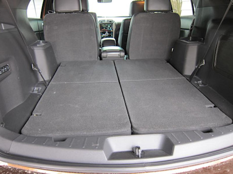 Editorial 2011 ford explorer jm 004 7182