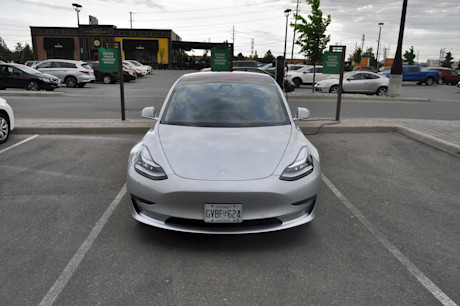 Editorial 2018 tesla model 3 01 mb