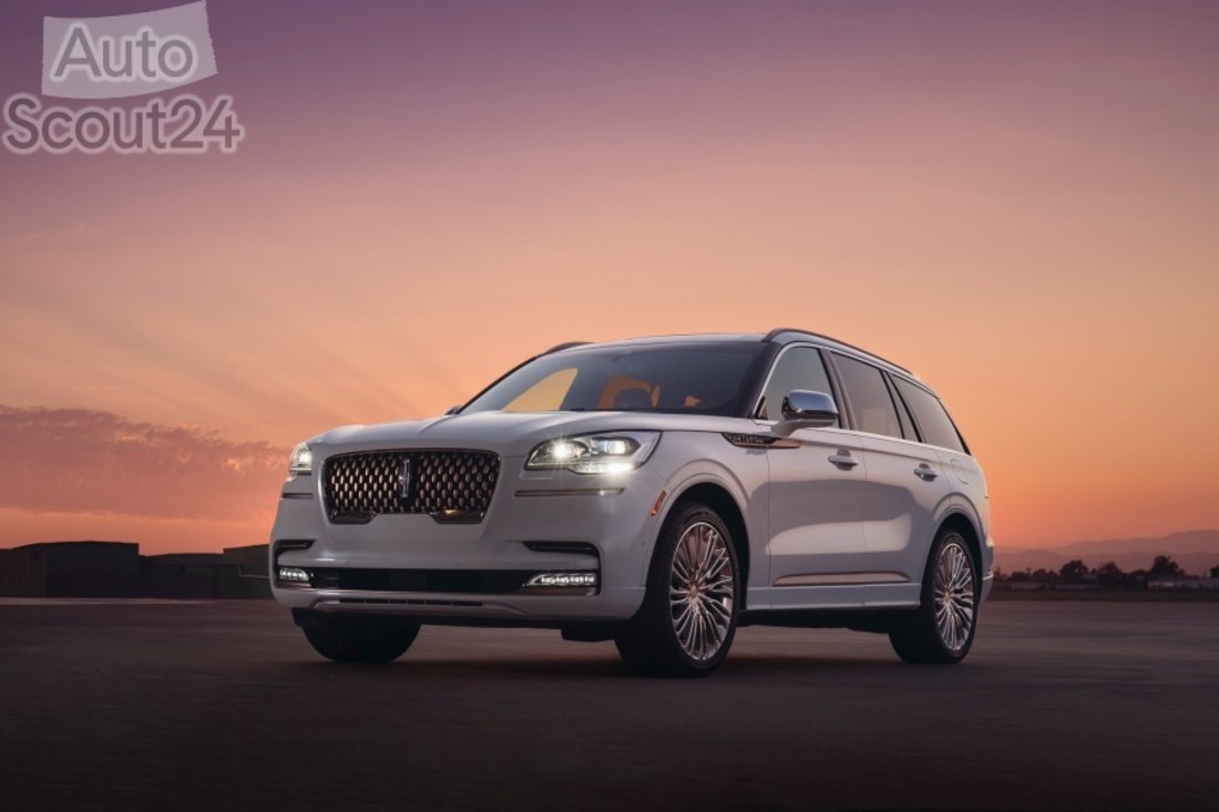 Lincoln-Aviator-Shinola-Concept-19 (2).jpg