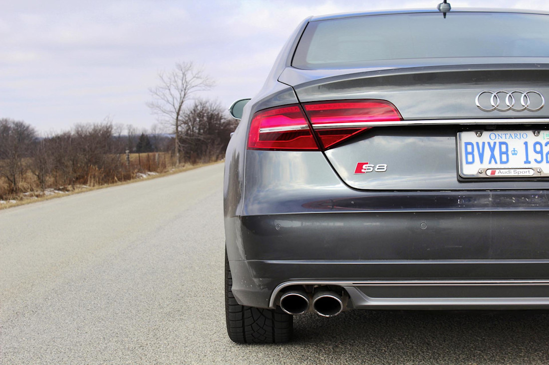 Test Drive: 2015 Audi S8