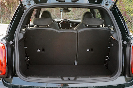 Editorial 2023 mini cooper 3 door jcw 24 jl