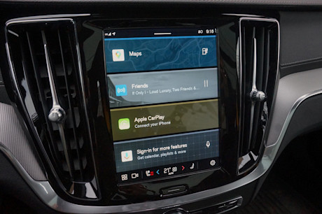 Editorial 2024 volvo v60 recharge t8 awd polestar engineered td 240227 26 jl