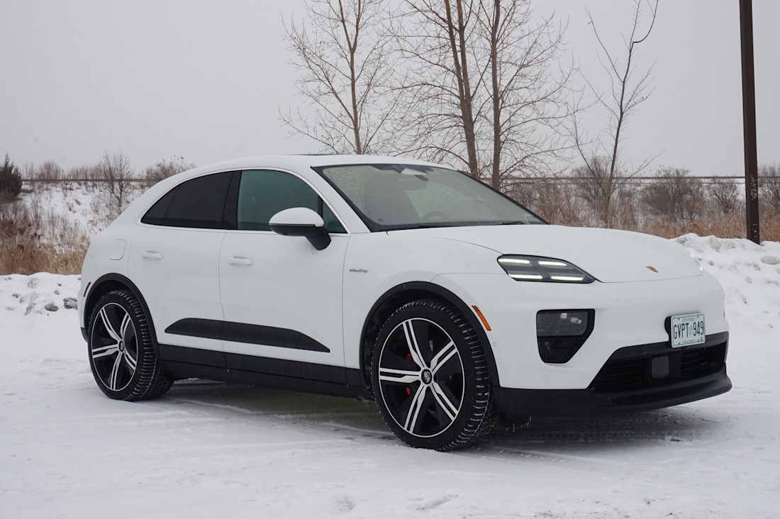 Editorial 2025porsche macan electric td jl 250225 10
