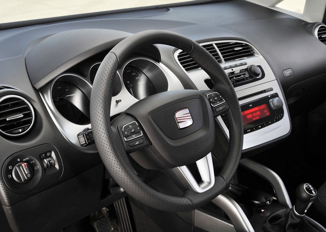 Seat-Altea XL-2009 interior