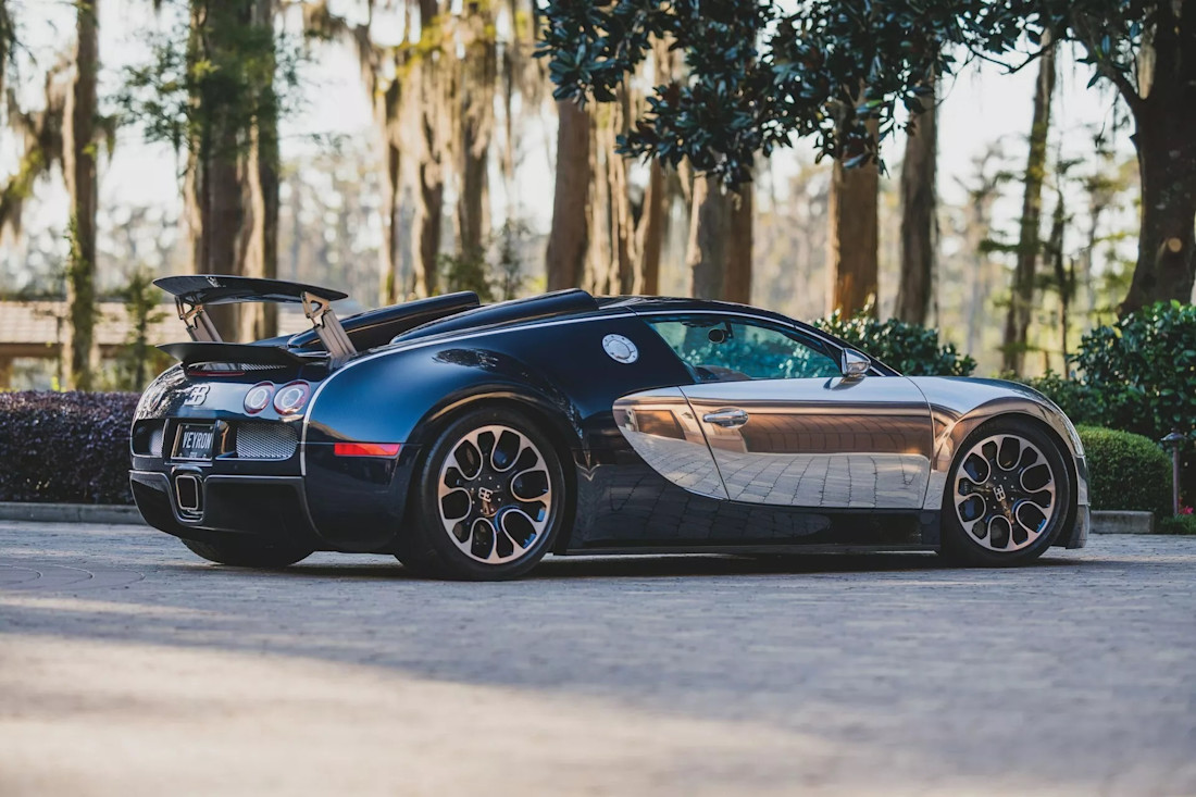 Bugatti-Veyron-Grand-Sport-Sang-Bleu (3).jpg
