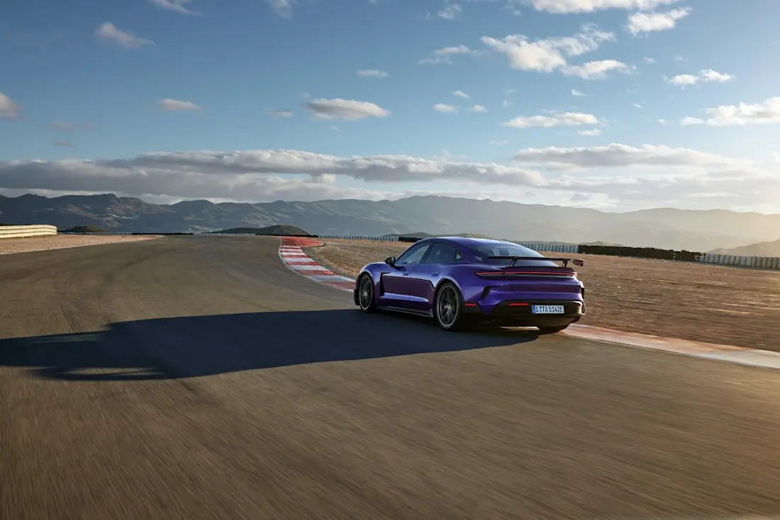 271889 1920x1281 271889 1920x1281