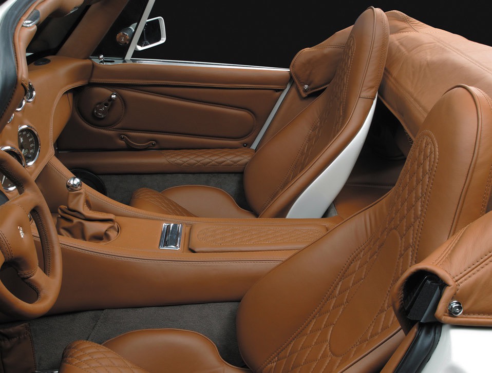 Wiesmann-Roadster-2006 interior 2