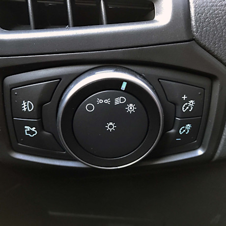 Editorial 2017 ford focus titanium sedan 30 gw