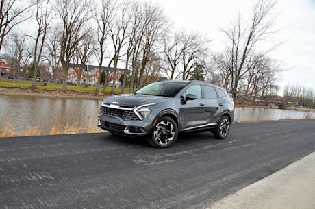 Kia Sportage PHEV 2023 : essai routier Image
