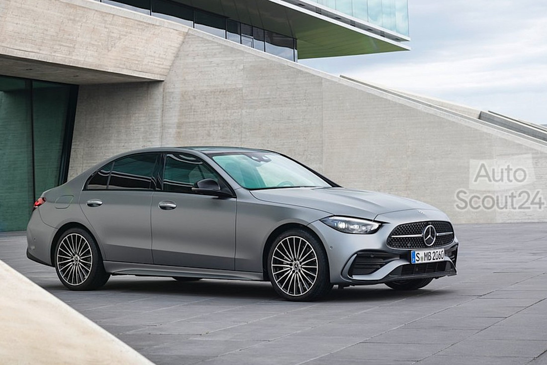 Mercedes-Benz-C-Class-2022-1024-07 (2).jpg