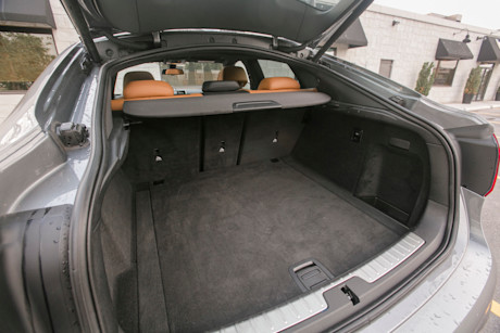 Editorial 2015 bmw x6 xdrive50i 38