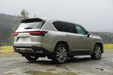 Editorial 2025 lexus lx 700h fd di 250203 18