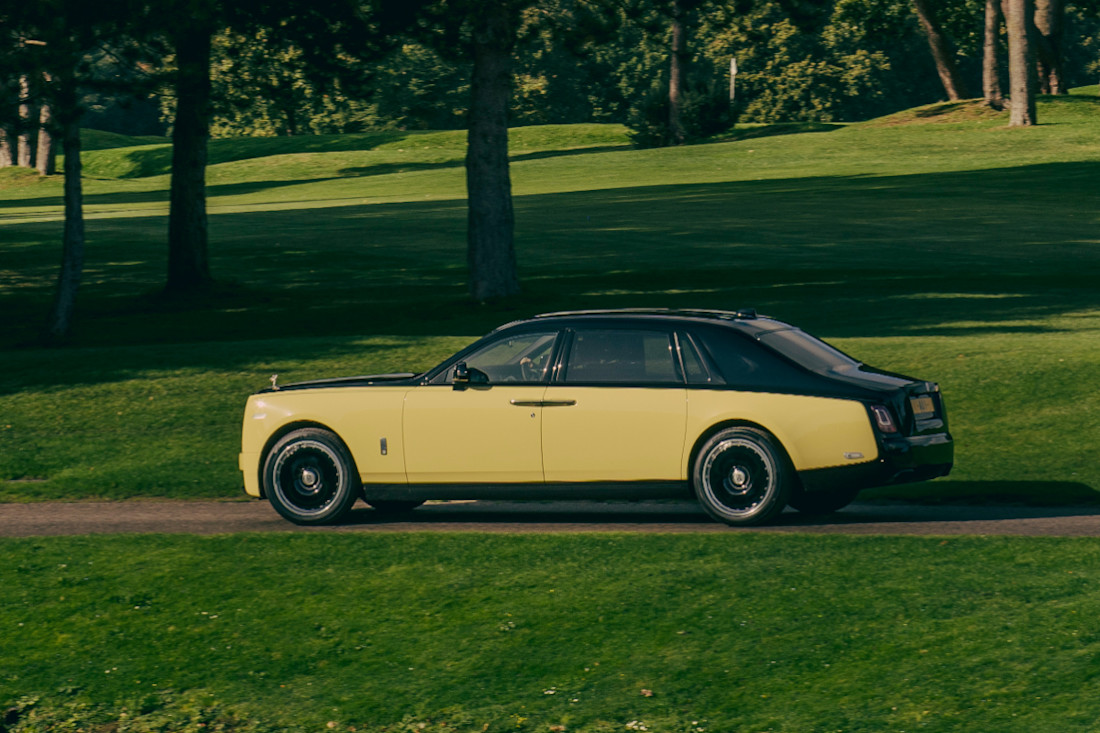 Rolls-Royce-Phantom-Goldfinger-2024 (9).jpg