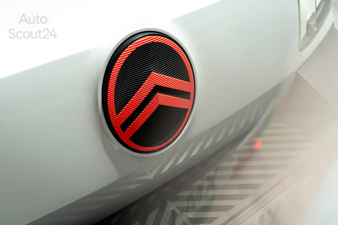 Nuevo concept car citroen oli 2022 (27).jpg