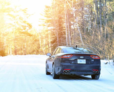 Editorial 2018 kia stinger gt limited 11 jp