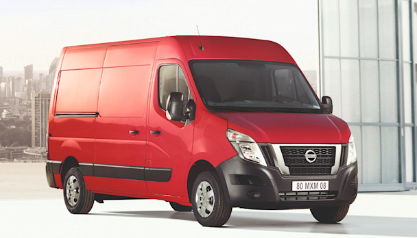 Nissan NV400