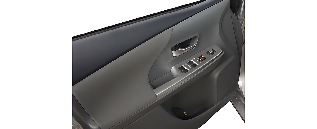Toyota Prius v 2012 9
