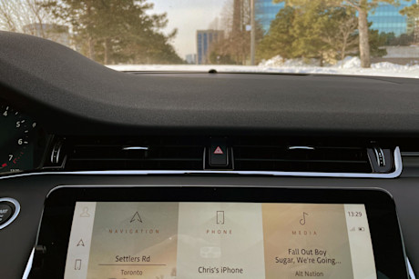 Editorial 2022 land rover range rover evoque p250 bronze collection 29 ct