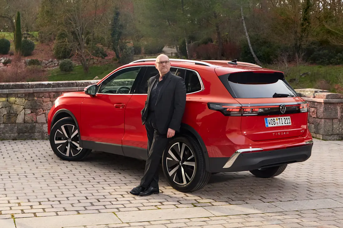 Autor Rudolf Bögel: "Gelungenes Design, schnelles Infotainment, leichte Bedienung – das alles sind Zutaten, die uns beim neuen Tiguan schmecken."  Autor Rudolf Bögel: "Gelungenes Design, schnelles Infotainment, leichte Bedienung – das alles sind Zutaten, die uns beim neuen Tiguan schmecken."