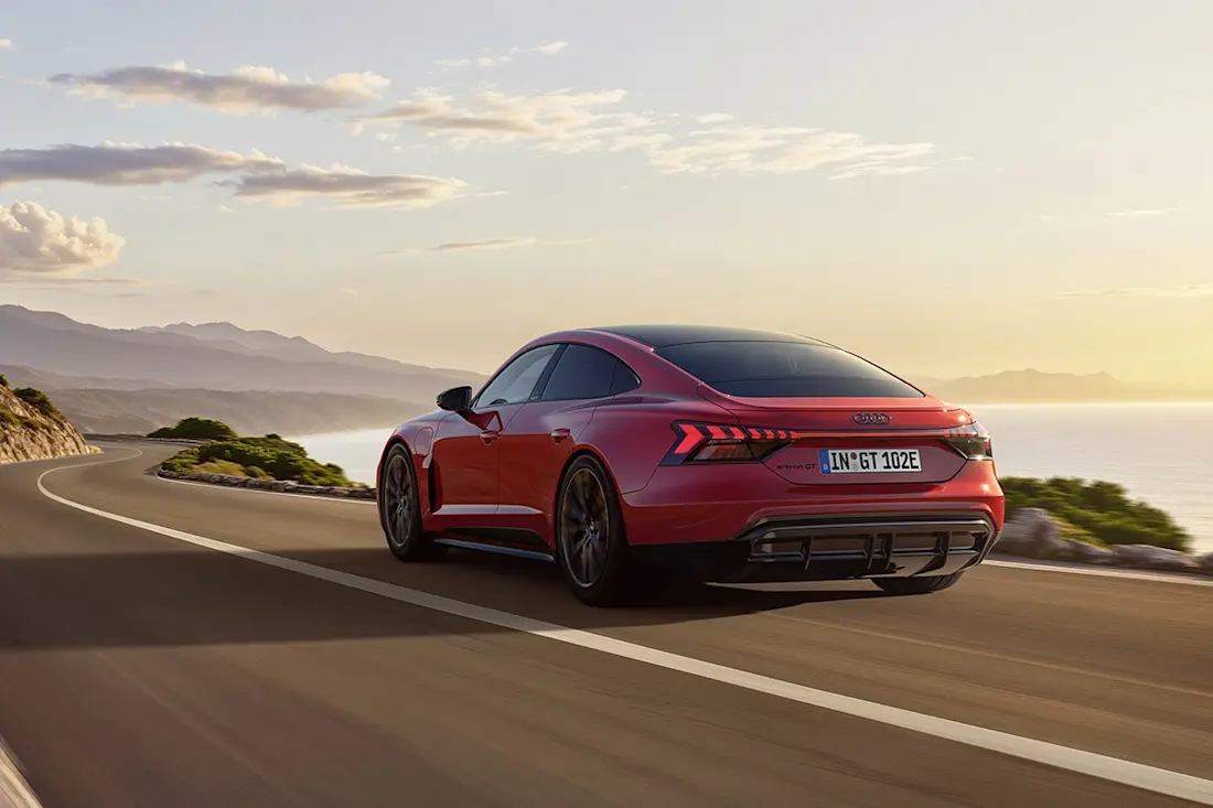 BEBE20250515 Audi e-tron GT 03