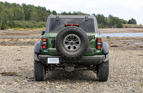 Editorial 2022 ford bronco raptor 08 jw