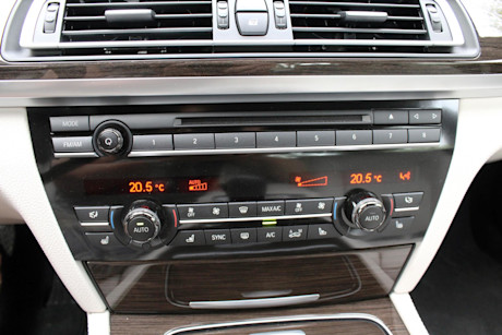 Editorial 2015 bmw 740ld xdrive pb 11