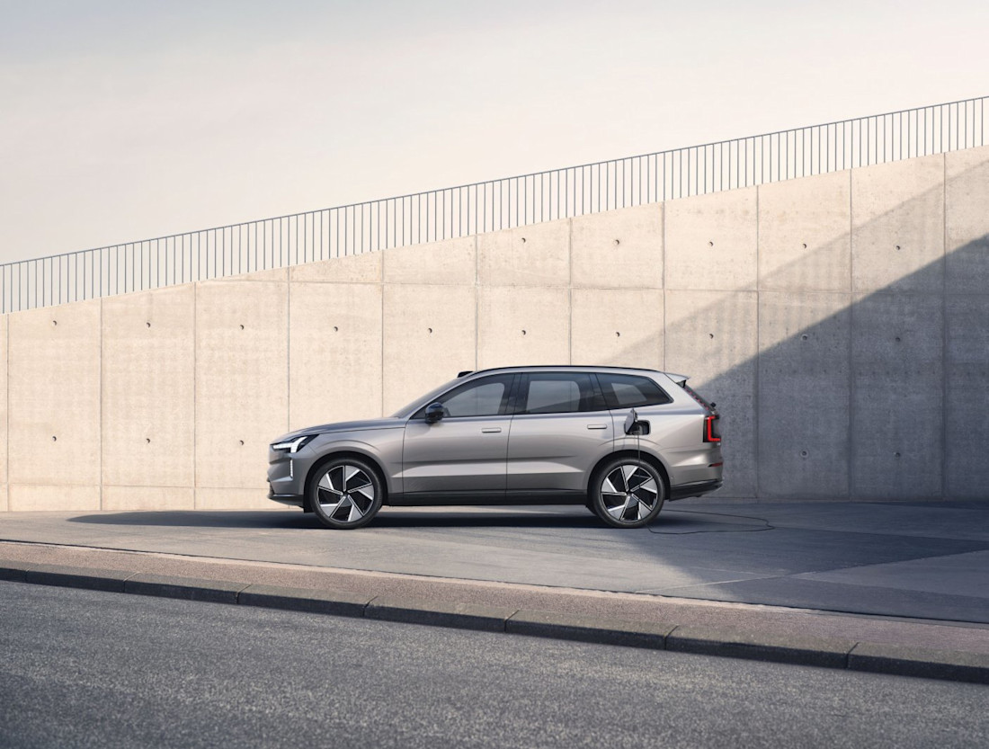 polestar-3-vs-volvo-ex90-2022-4.jpg