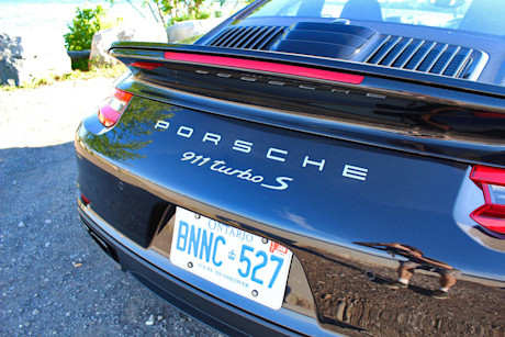 Editorial 2017 porsche 911 turbo s pb 10