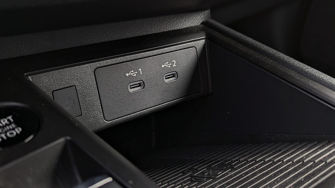2026 Nissan Kicks - TD - DB - 260106 - 38.jpg