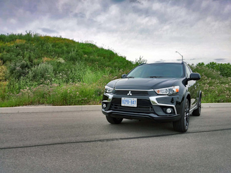 Editorial 2017 mitsubishi rvr black edition 06 sg