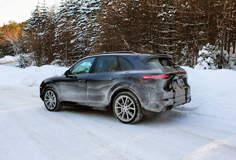 Editorial 2019 porsche cayenne turbo 04 pb