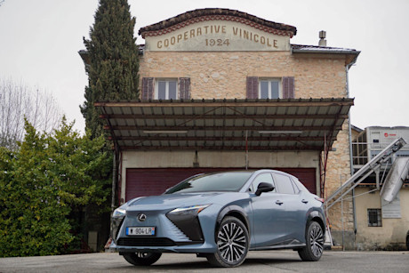 Editorial 2023 lexus rz 450e 09 di