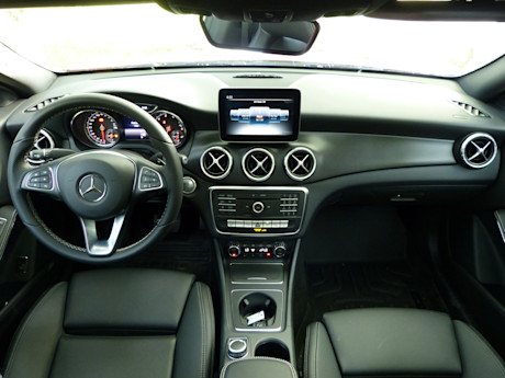 Editorial 2017 mercedes benz cla250 jb 16