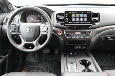 2025 Honda Ridgeline Review Body Image