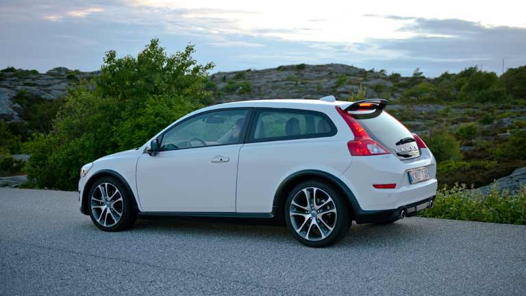 vedere din lateral Volvo C30