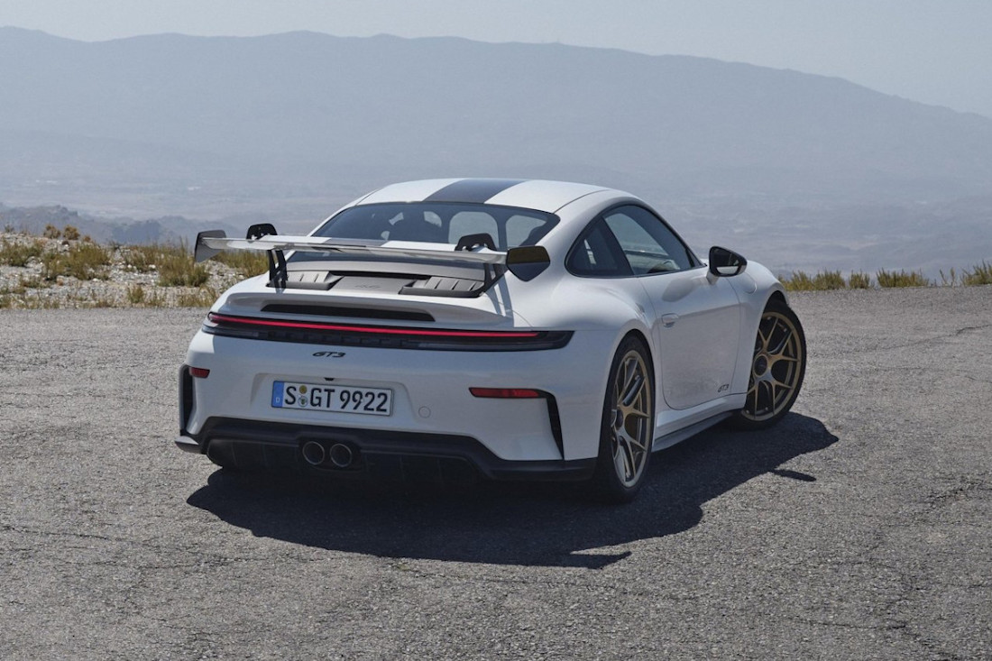 Porsche-911-GT3-2025 (4).jpg